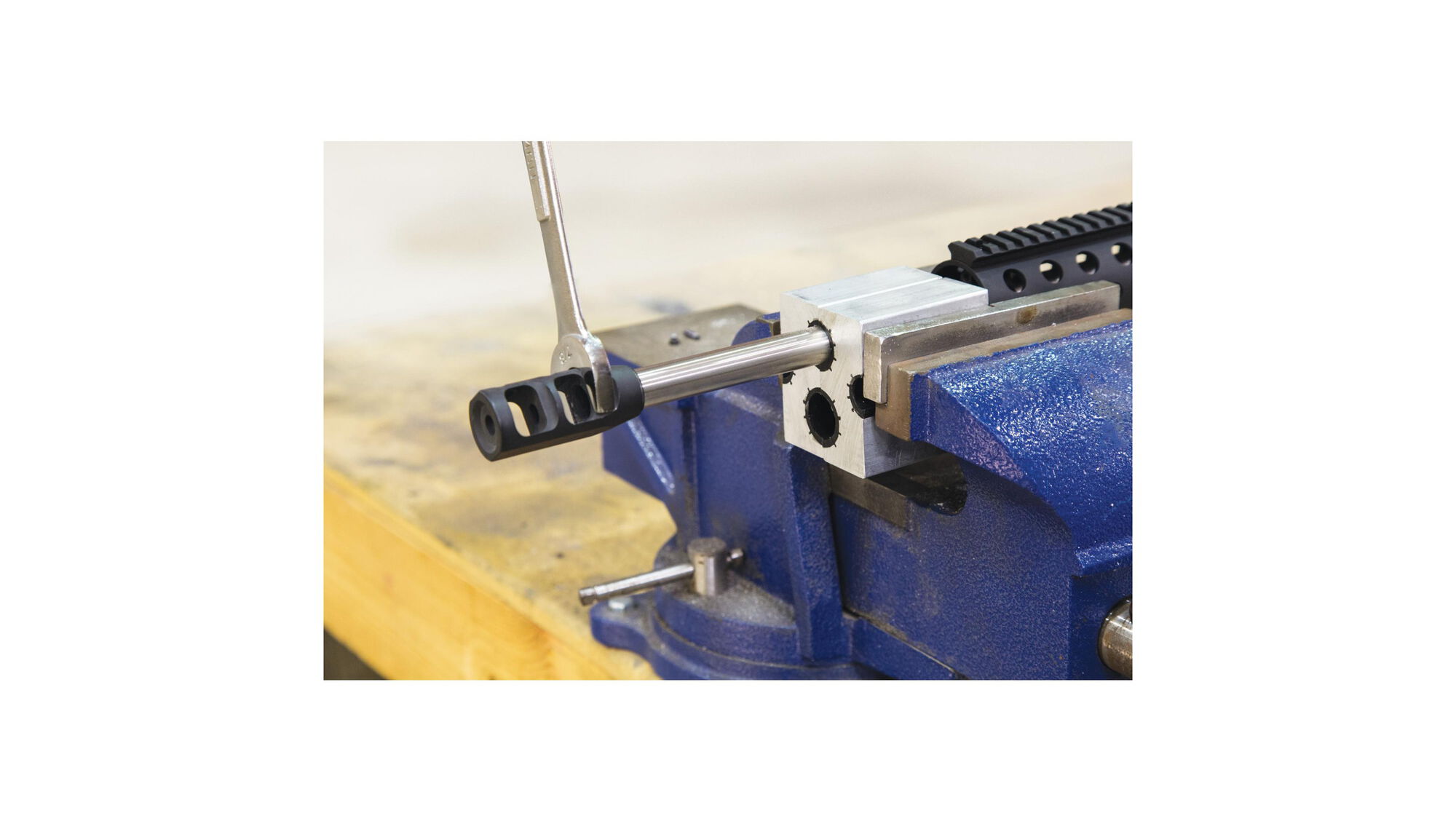 Universal Barrel Clamp Wheeler